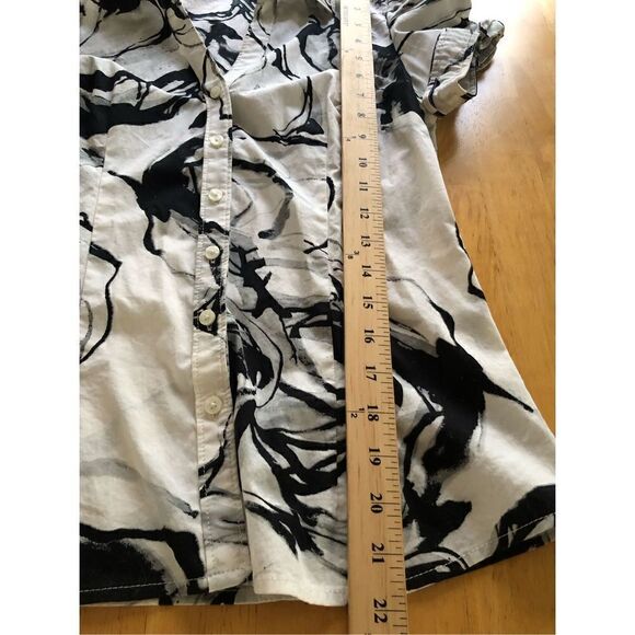 EXPRESS Botton Down Women’s Shirt Water Color Print Size S - Picture 7 of 12